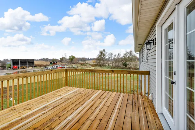 $299,000 | 8373 South Stoney Lake Road, Jackson, MI 49201