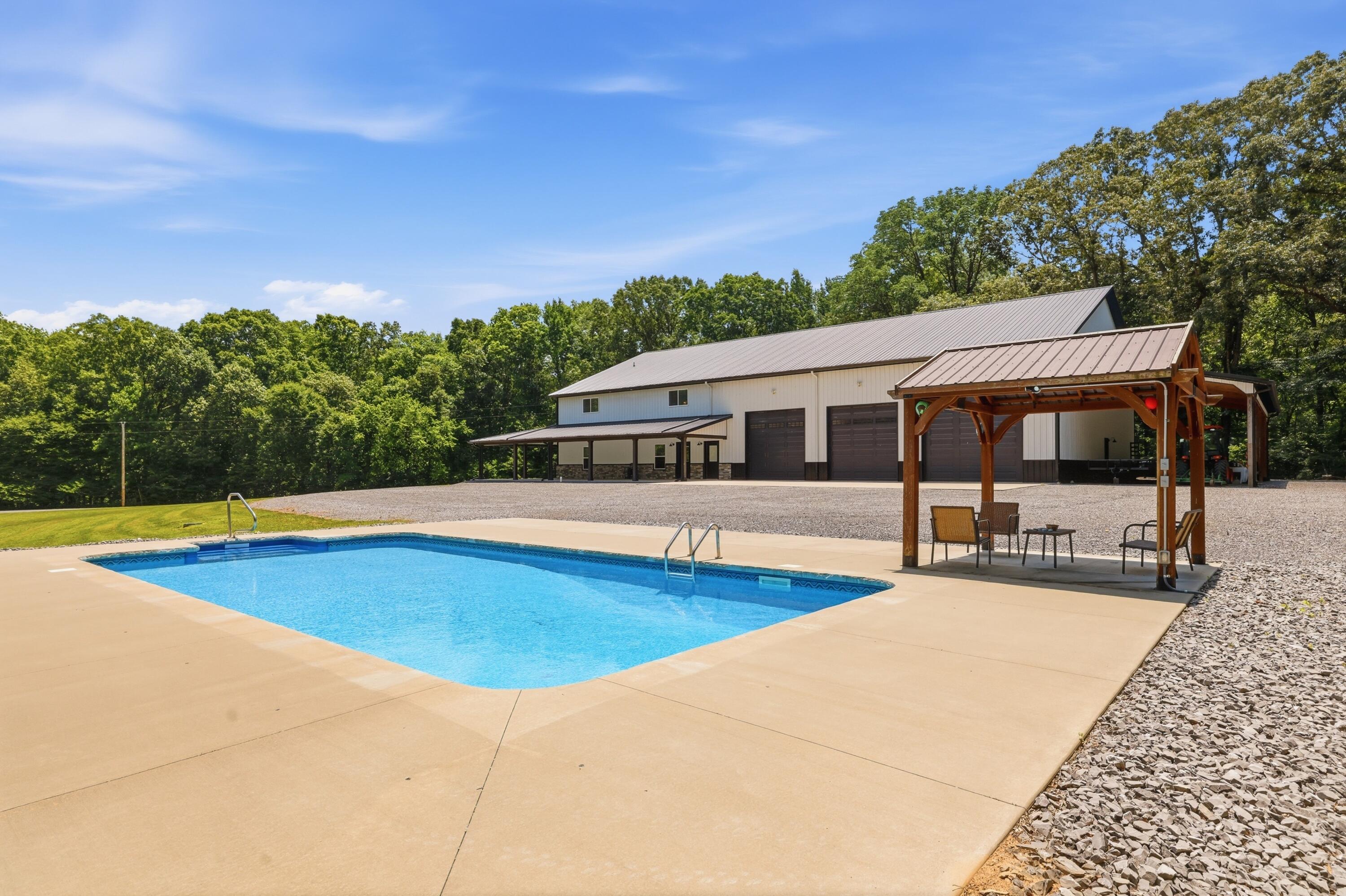 5279 State Line Road East Hazel, KY 42049 - Photo 54 of 93 Measures 18' x 36'