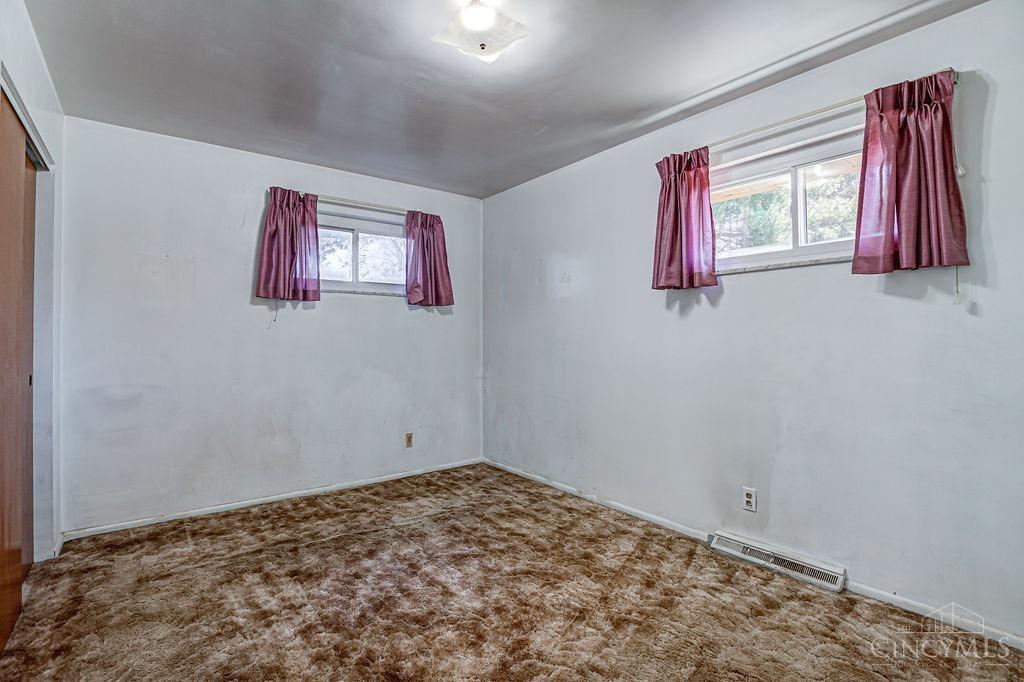 5923 Snyder Road Cincinnati, OH 45247 - Photo 25 of 33 Gallery Image 25