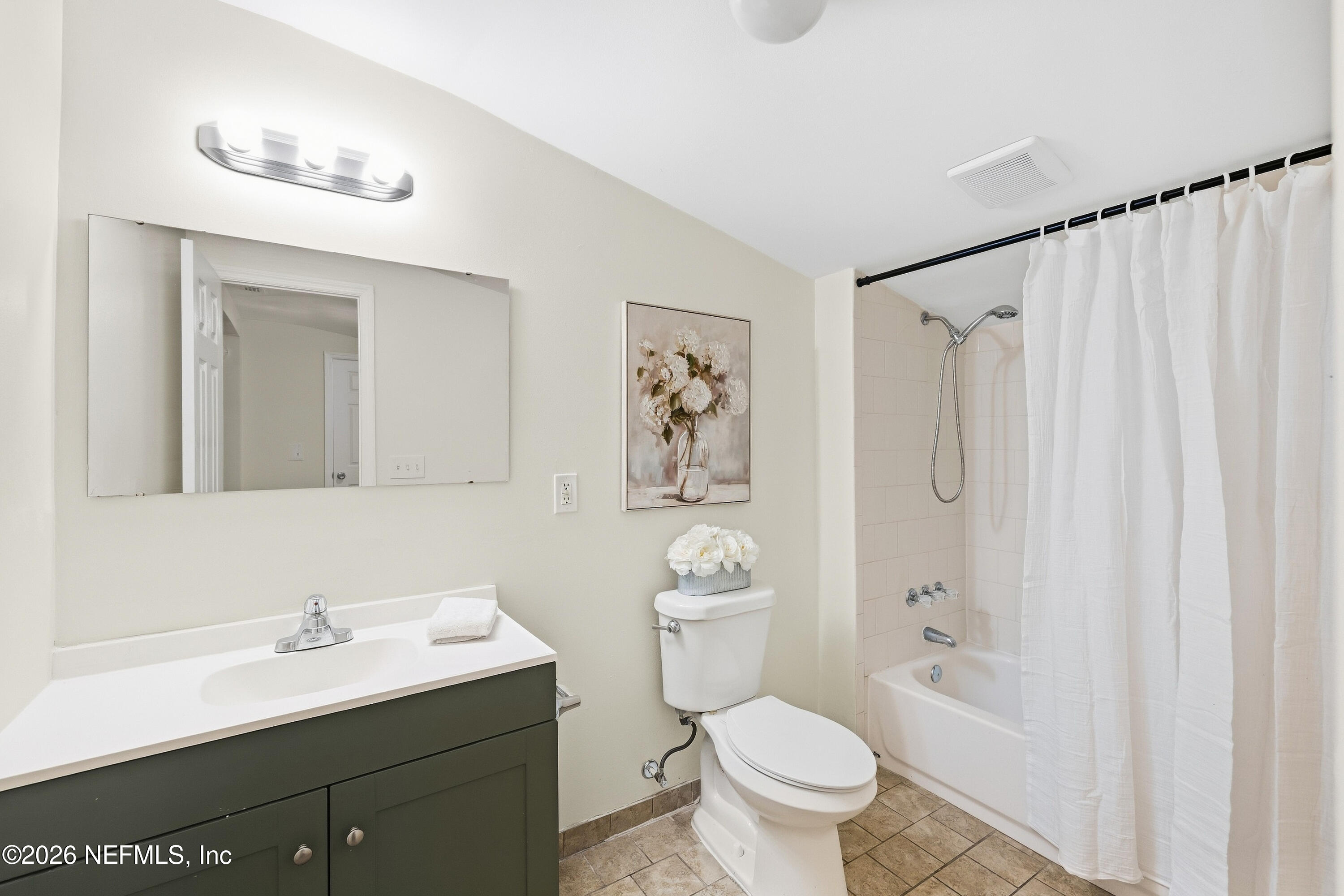 7624 Sandhurst Road South Jacksonville, FL 32277 - Photo 11 of 19 Sandhurst- Master Bath