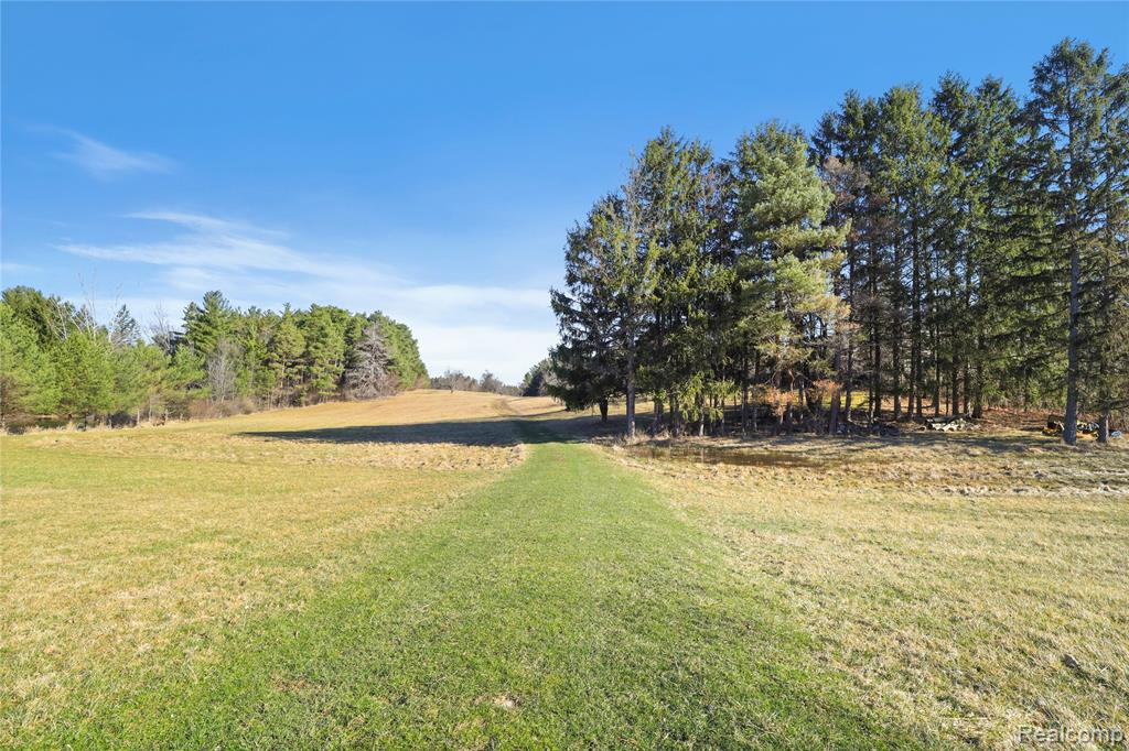 7149-7163 Burpee Road Grand Blanc, MI 48439 - Photo 48 of 72