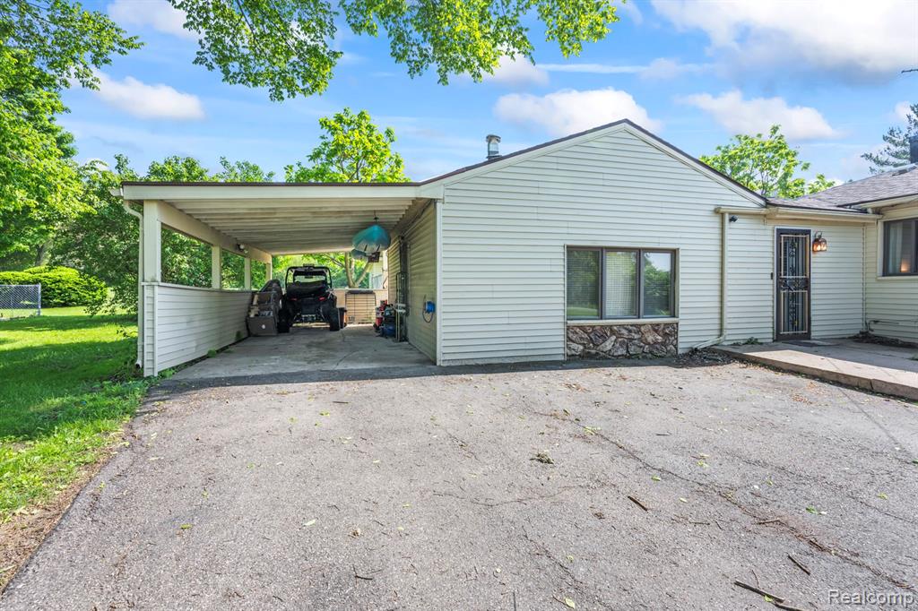 5304 East Frances Road Mount Morris, MI 48458 - Photo 6 of 43