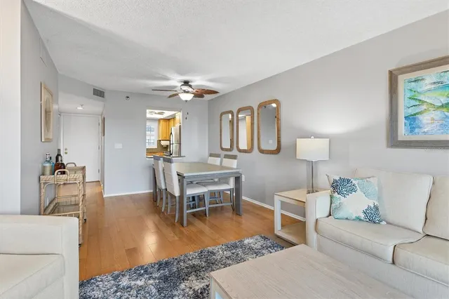 $425,000 | 1001 Benjamin Franklin Drive, Unit 403, Sarasota, FL 34236