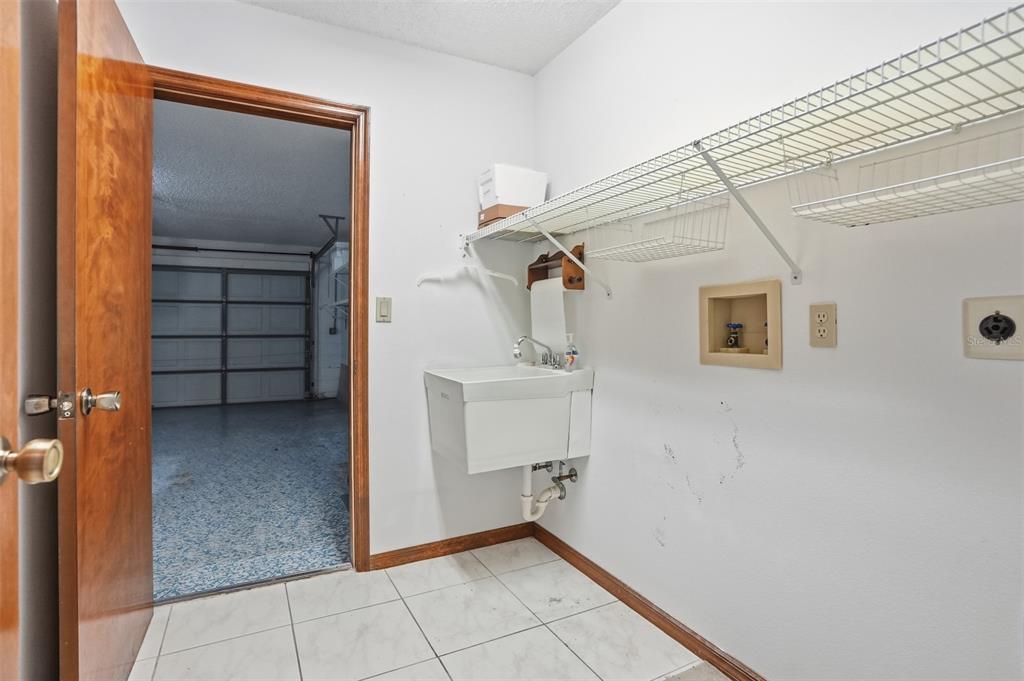 2414 Appian Avenue Spring Hill, FL 34608 - Photo 22 of 37 a view of a small space