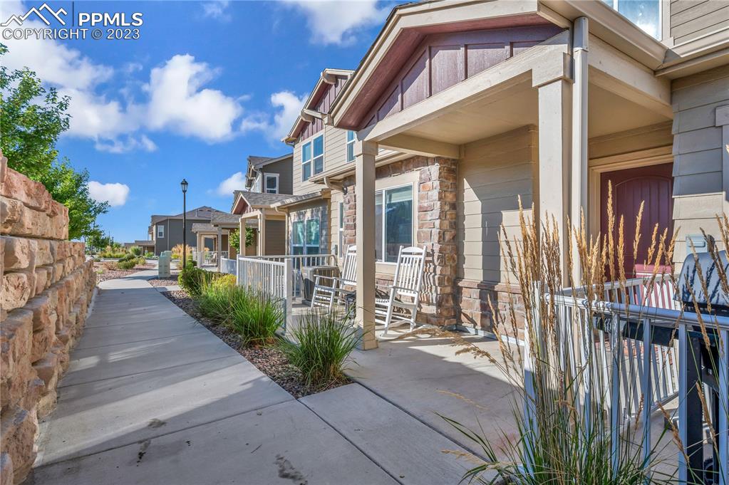 2118 Birmingham Loop Colorado Springs, CO 80910 - Photo 3 of 28