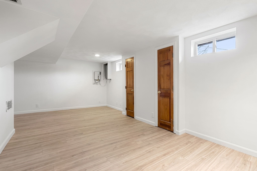 15 Phillip Road Billerica, MA 01821 - Photo 25 of 36