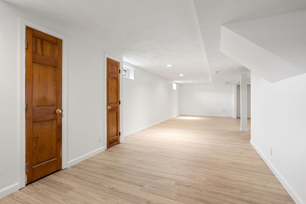 15 Phillip Road Billerica, MA 01821 - Photo 26 of 36