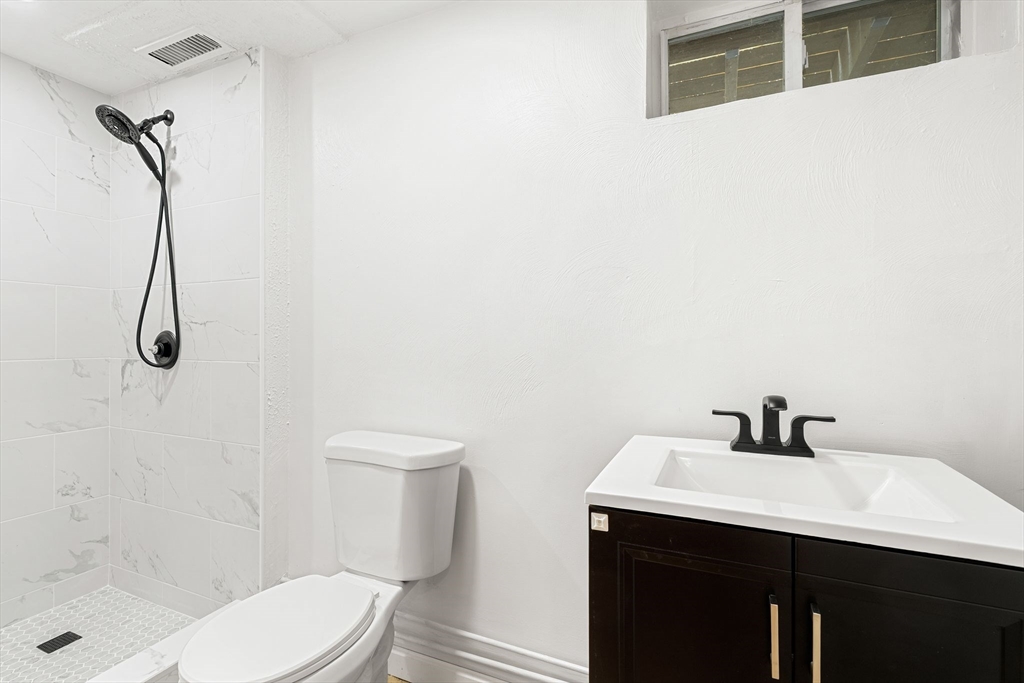 15 Phillip Road Billerica, MA 01821 - Photo 28 of 36