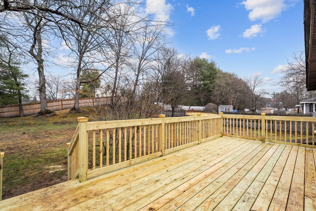 15 Phillip Road Billerica, MA 01821 - Photo 34 of 36