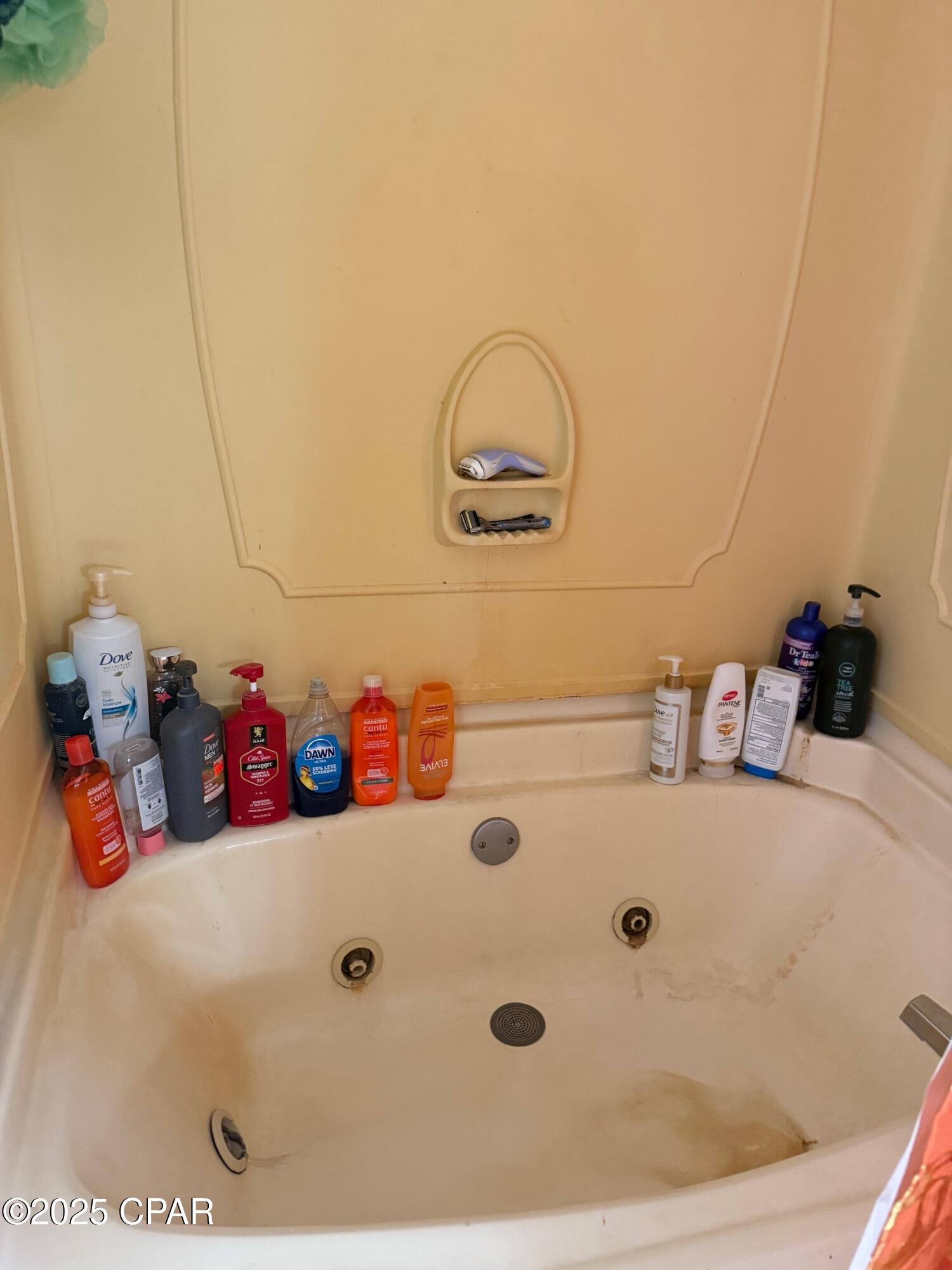 9412 Pat Road Youngstown, FL 32466 - Photo 17 of 38 Gallery Image 17