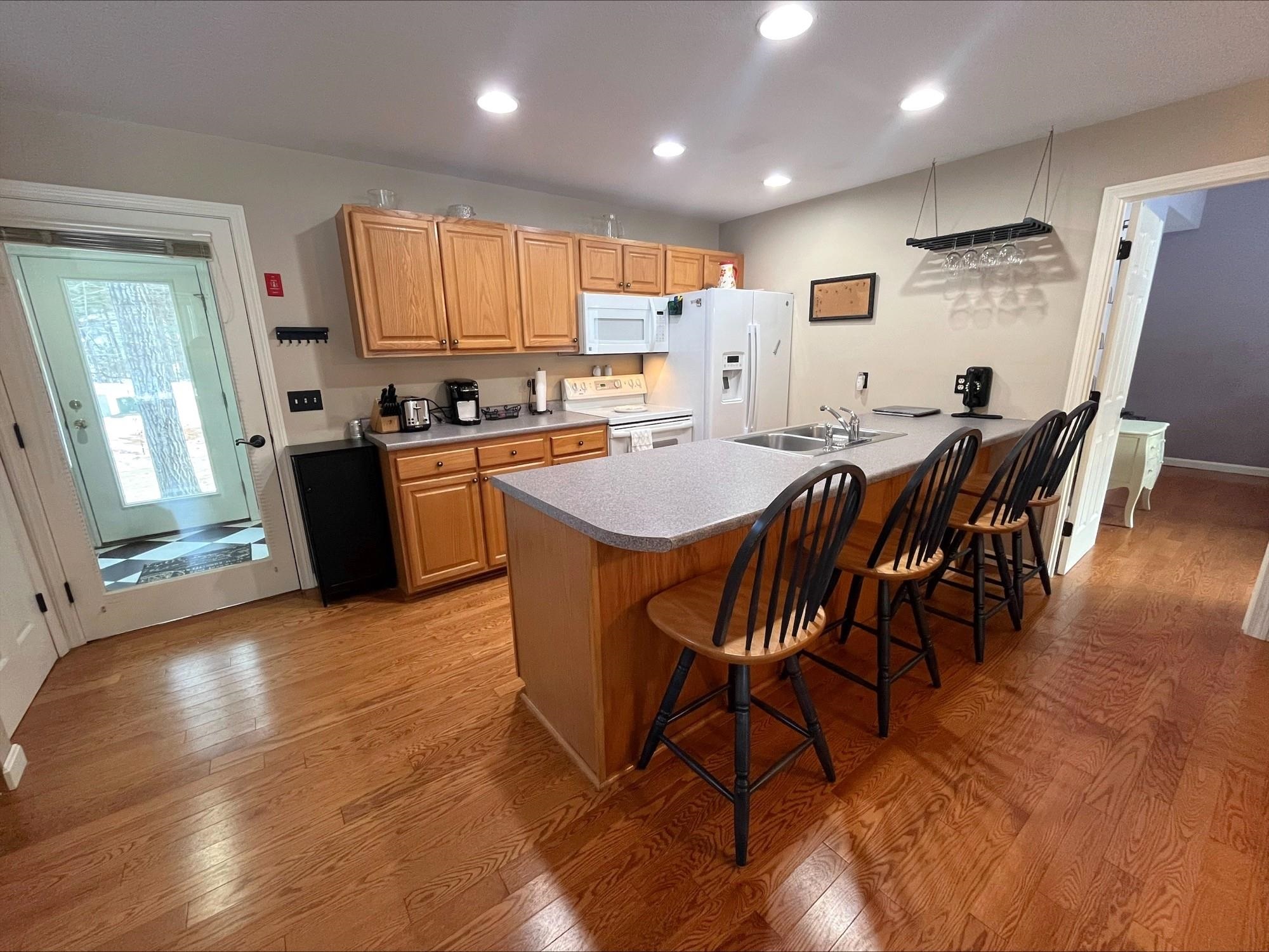 23 Birchlea Loop Bartlett, NH 03845 - Photo 4 of 40