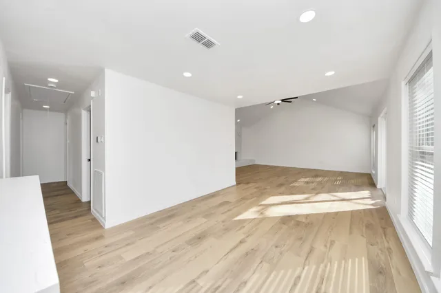 $255,000 | 3305 Avenue R, Rosenberg, TX 77471