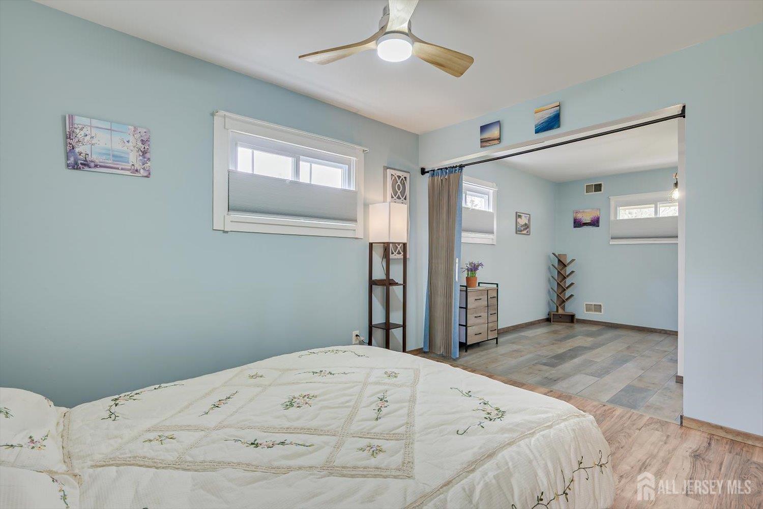 138 Woodland Road Piscataway, NJ 08854 - Photo 24 of 47