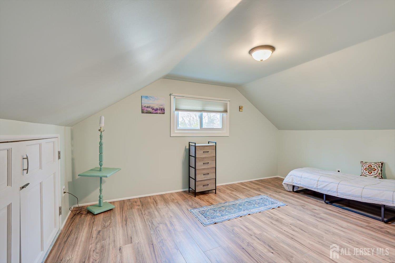 138 Woodland Road Piscataway, NJ 08854 - Photo 31 of 47