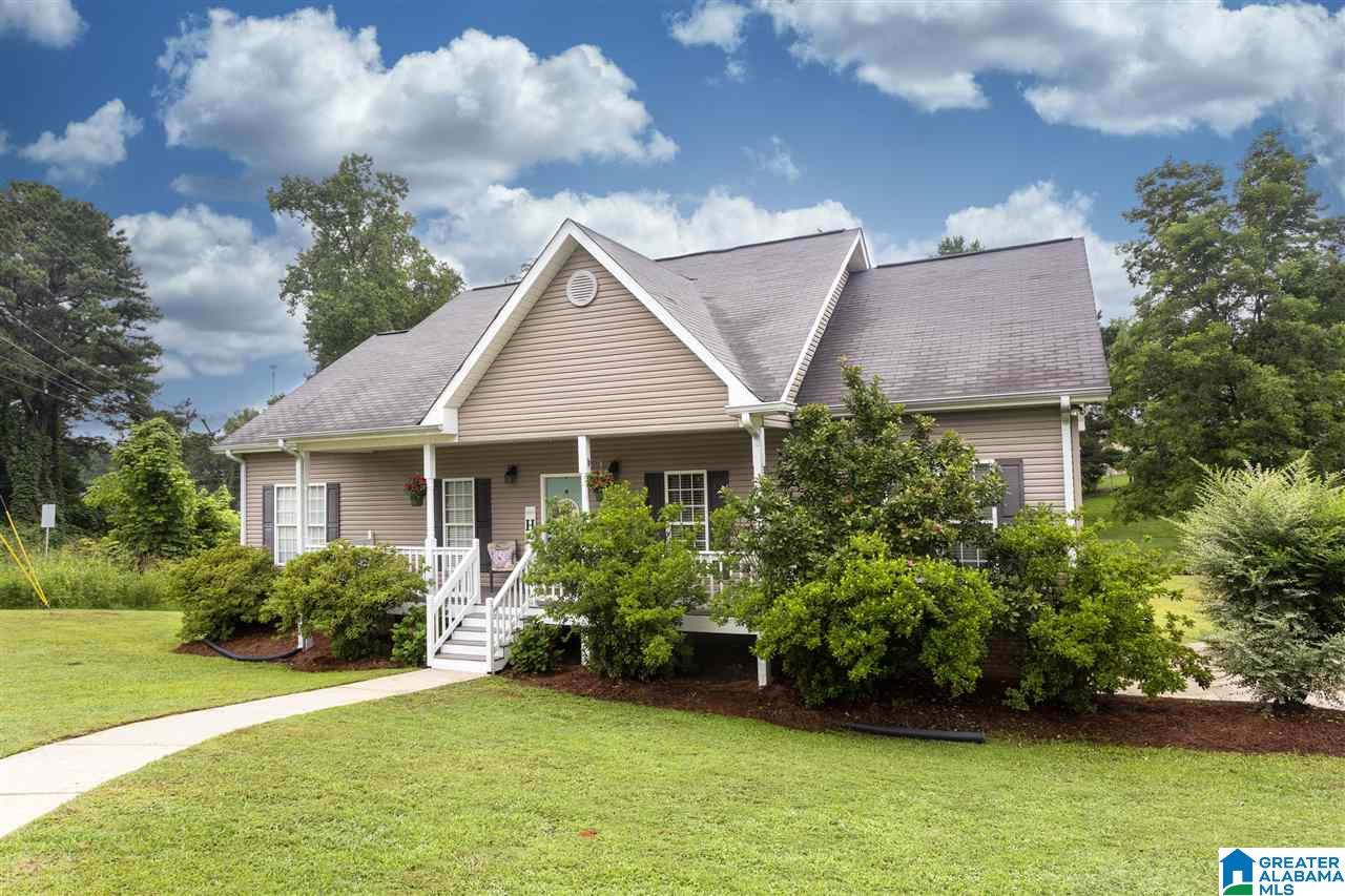 298 Glenn Chapel Road Gardendale, AL 35071 - Photo 2 of 28