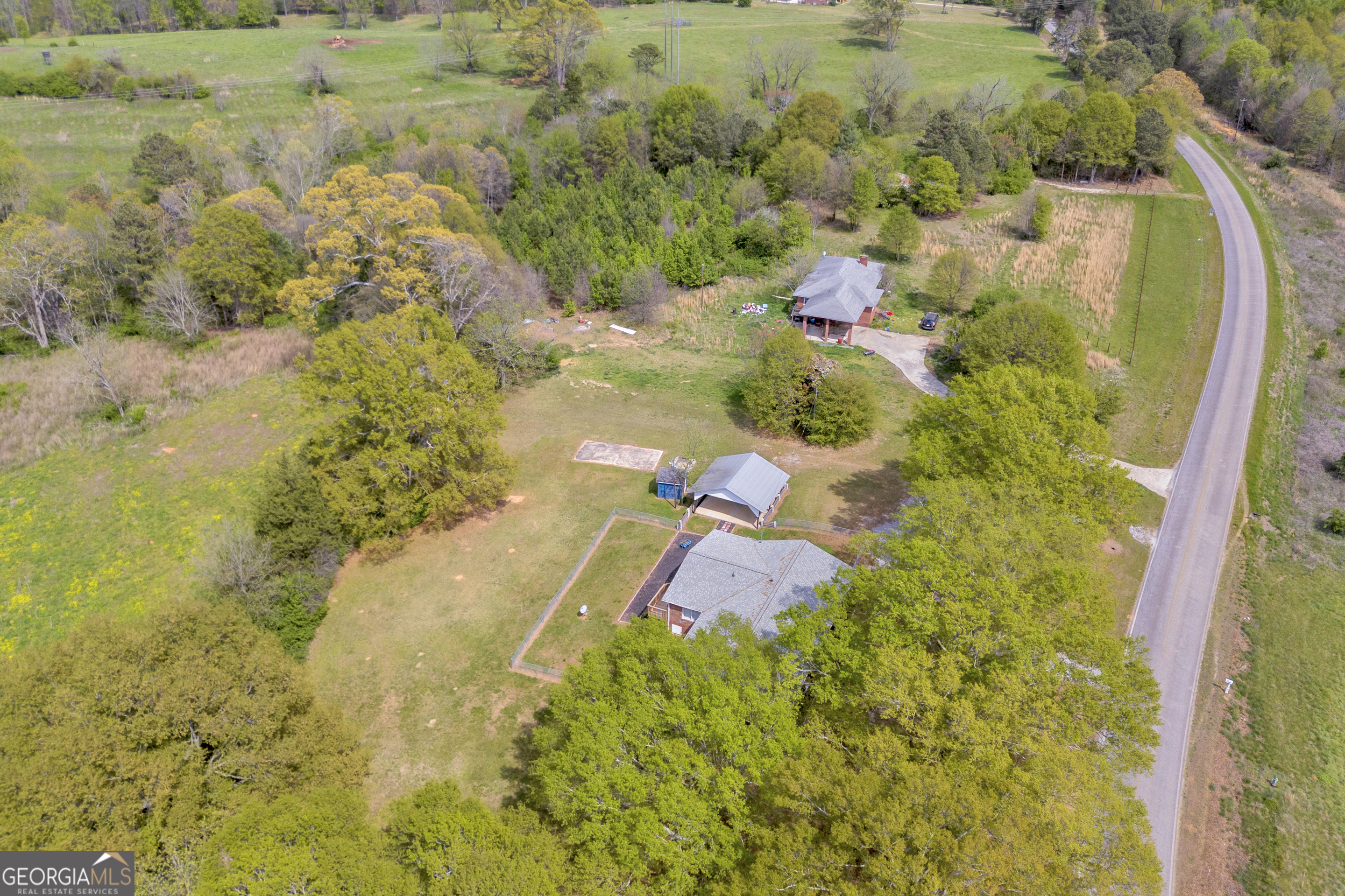 450 Clarks Creek Road North Martin, GA 30557 - Photo 4 of 70