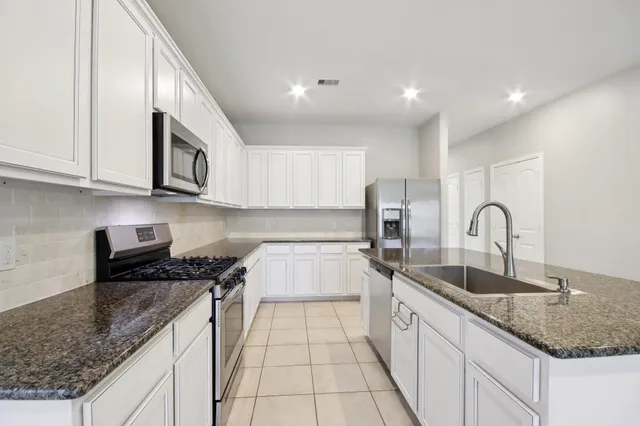 $2,400 | 4426 Lone Alcove Drive, Spring, TX 77386