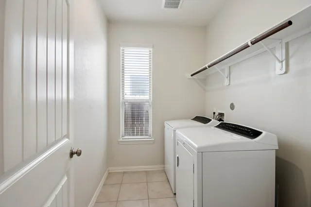 $2,400 | 4426 Lone Alcove Drive, Spring, TX 77386