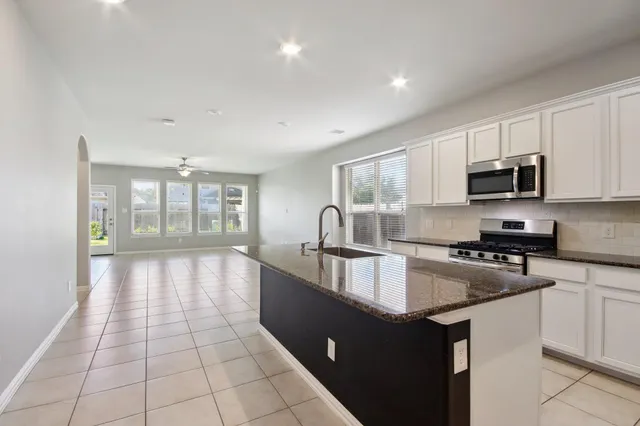 $2,400 | 4426 Lone Alcove Drive, Spring, TX 77386