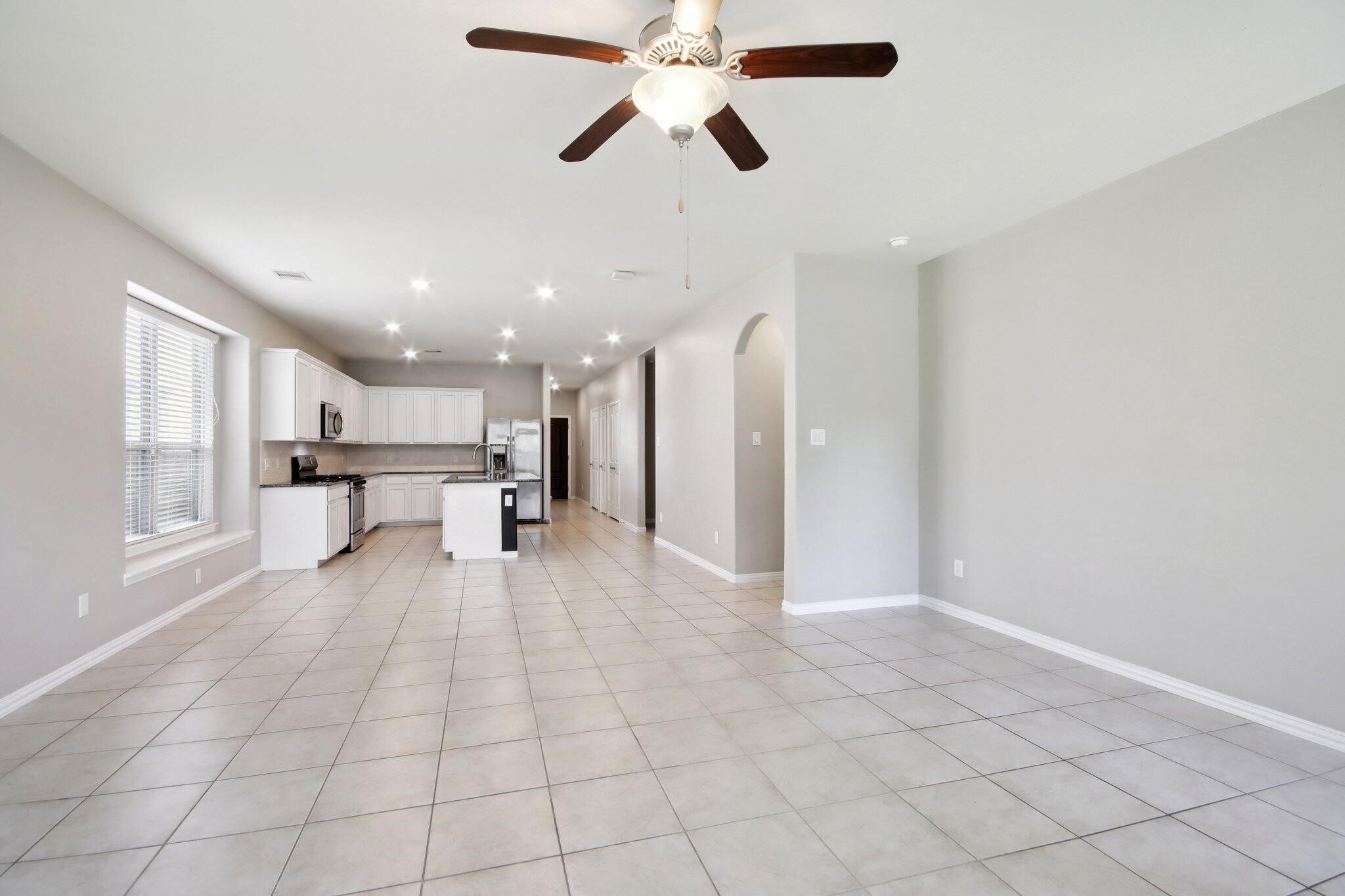 4426 Lone Alcove Drive Spring, TX 77386 - Photo 9 of 25