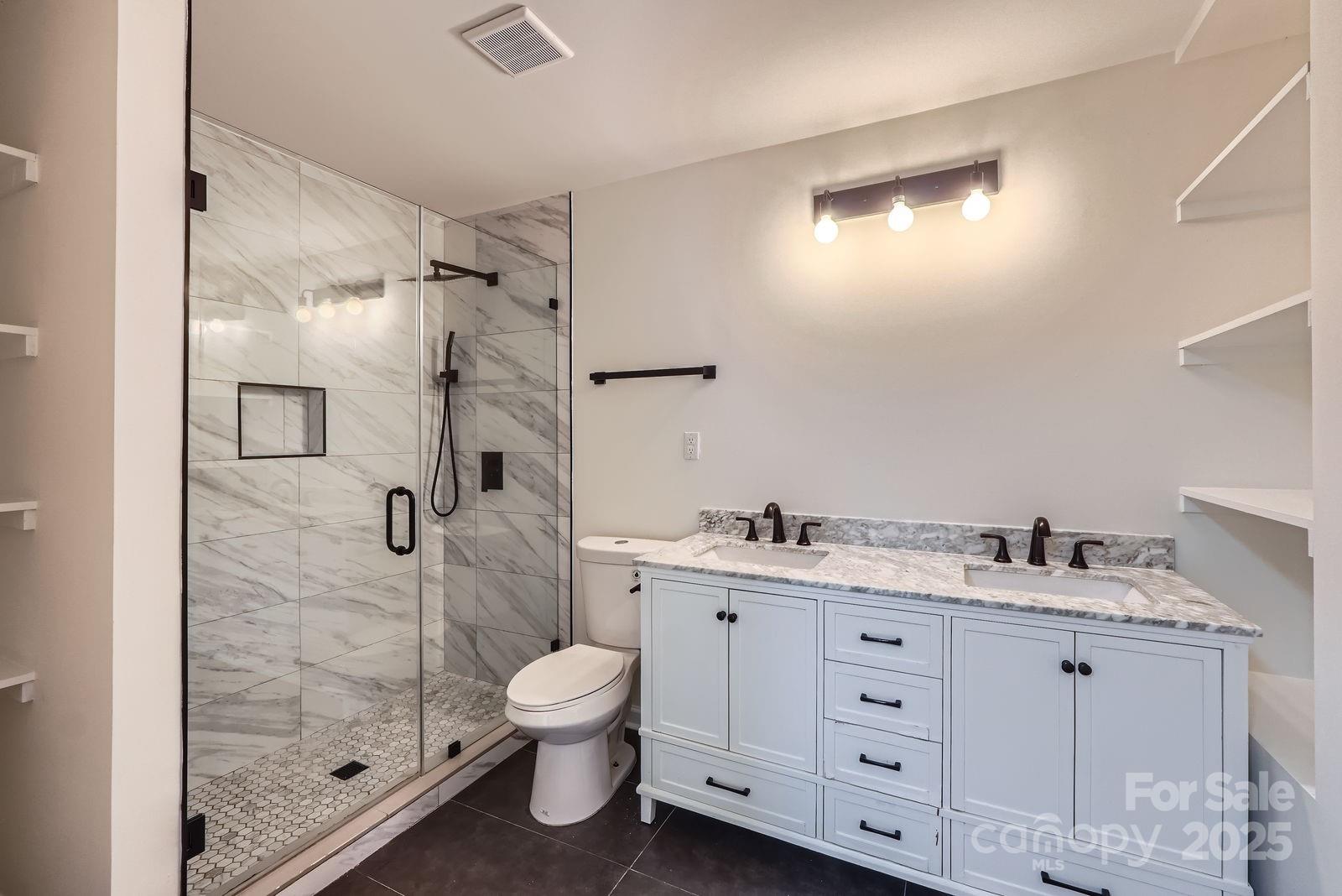 1224 East Woodlawn Road Charlotte, NC 28209 - Photo 18 of 47