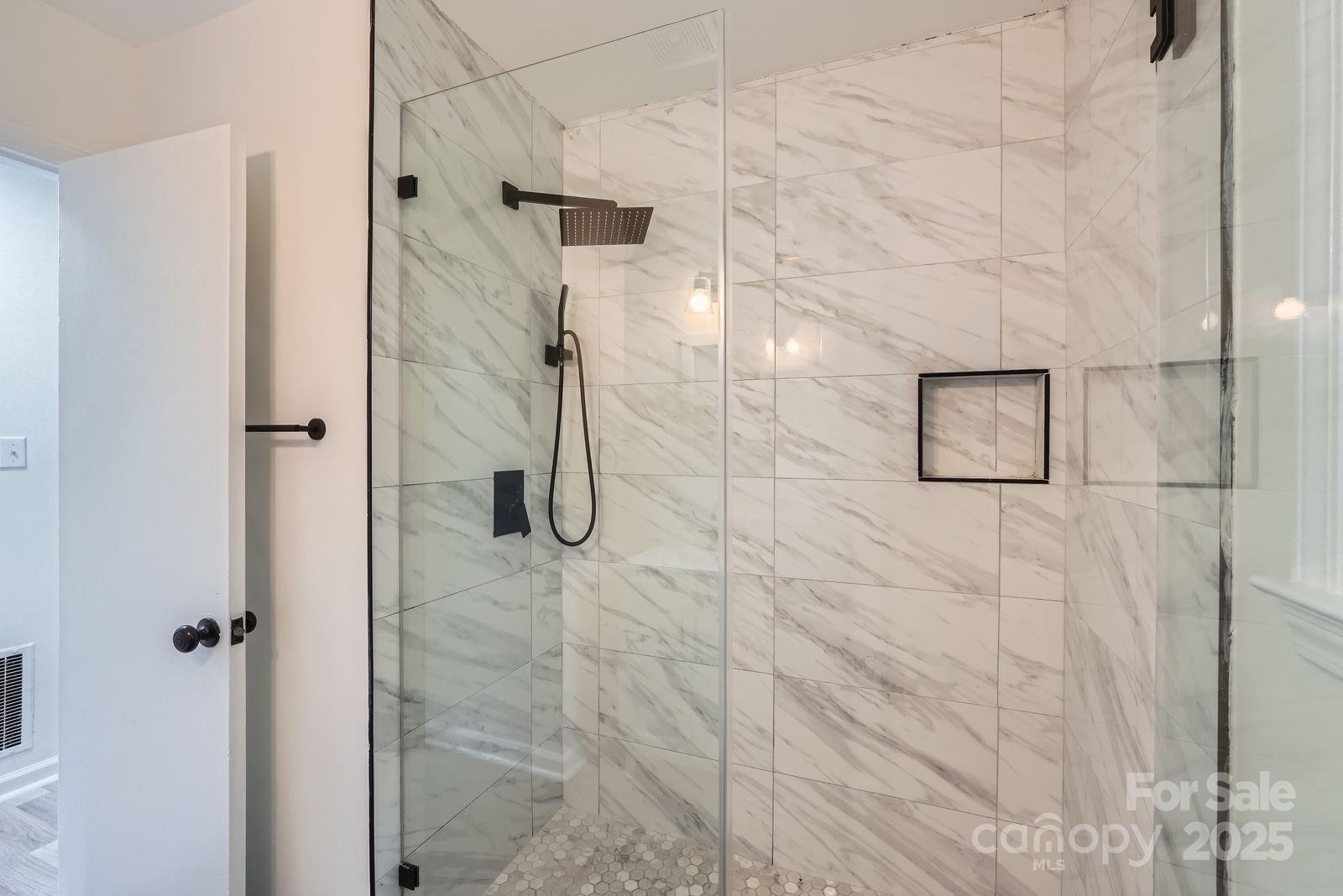 1224 East Woodlawn Road Charlotte, NC 28209 - Photo 24 of 47