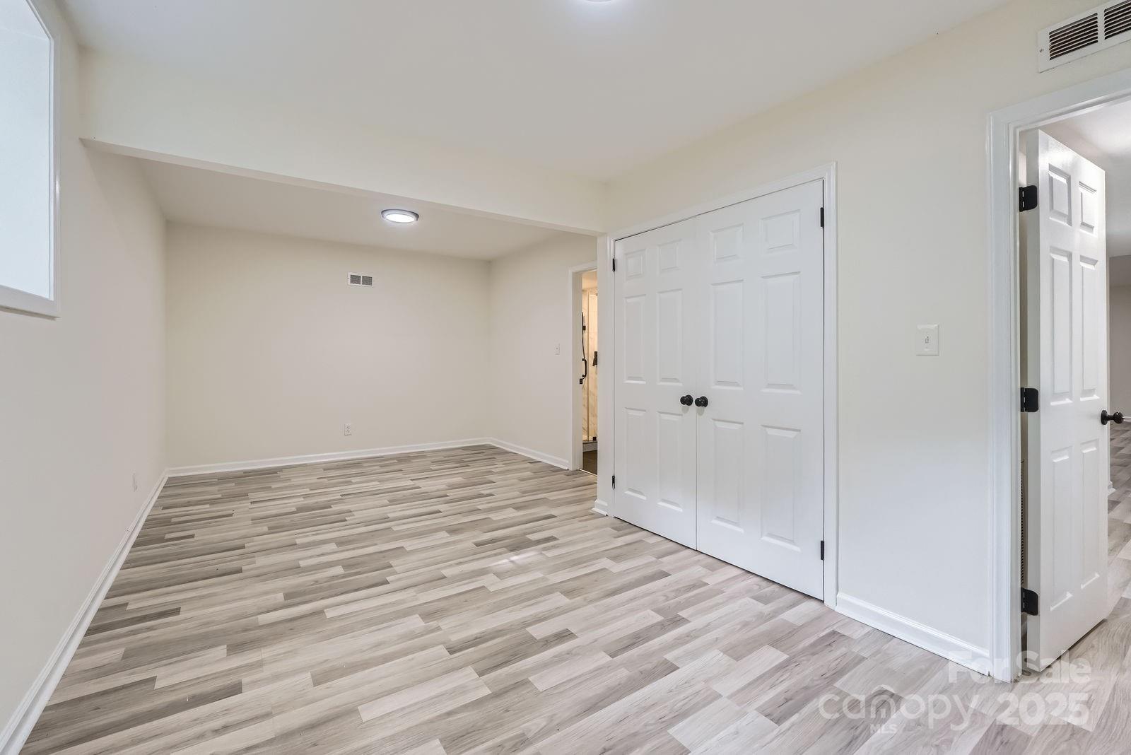 1224 East Woodlawn Road Charlotte, NC 28209 - Photo 28 of 47