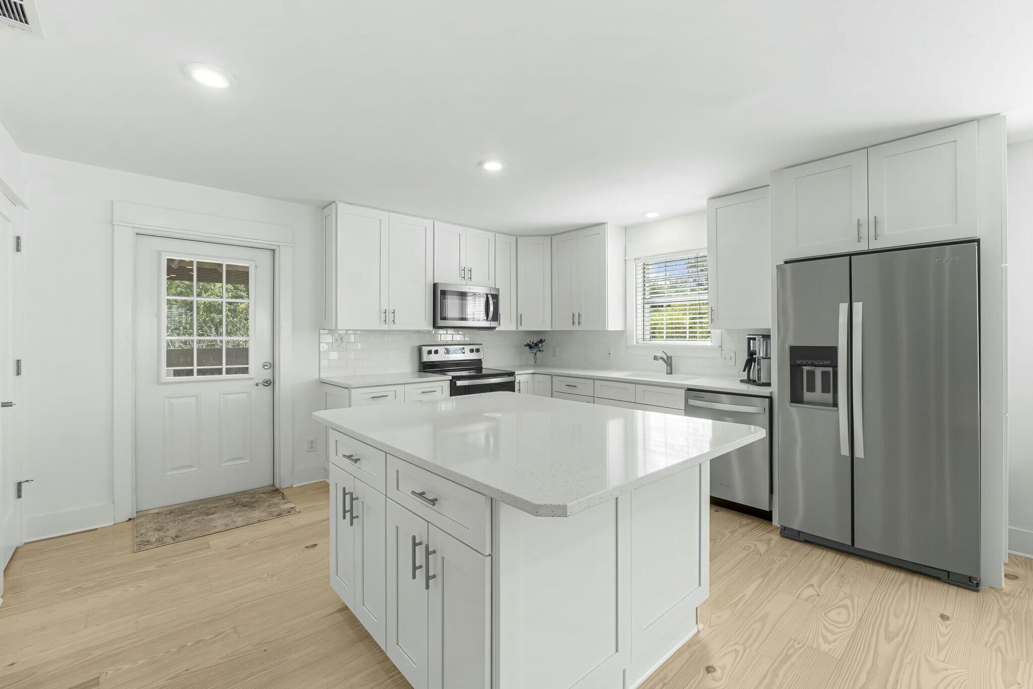 156 Walton Palm Road Inlet Beach, FL 32461 - Photo 10 of 38 tempImaged6TwnC