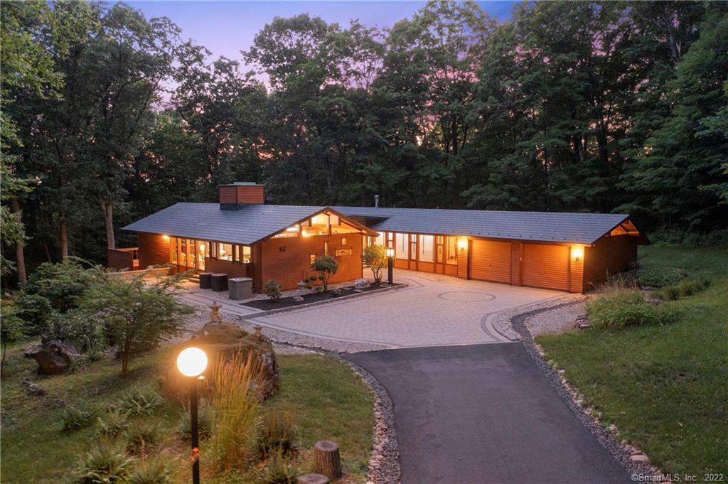252 Old Mountain Road Farmington, CT 06032 - Photo 1 of 1 Gallery Image 1
