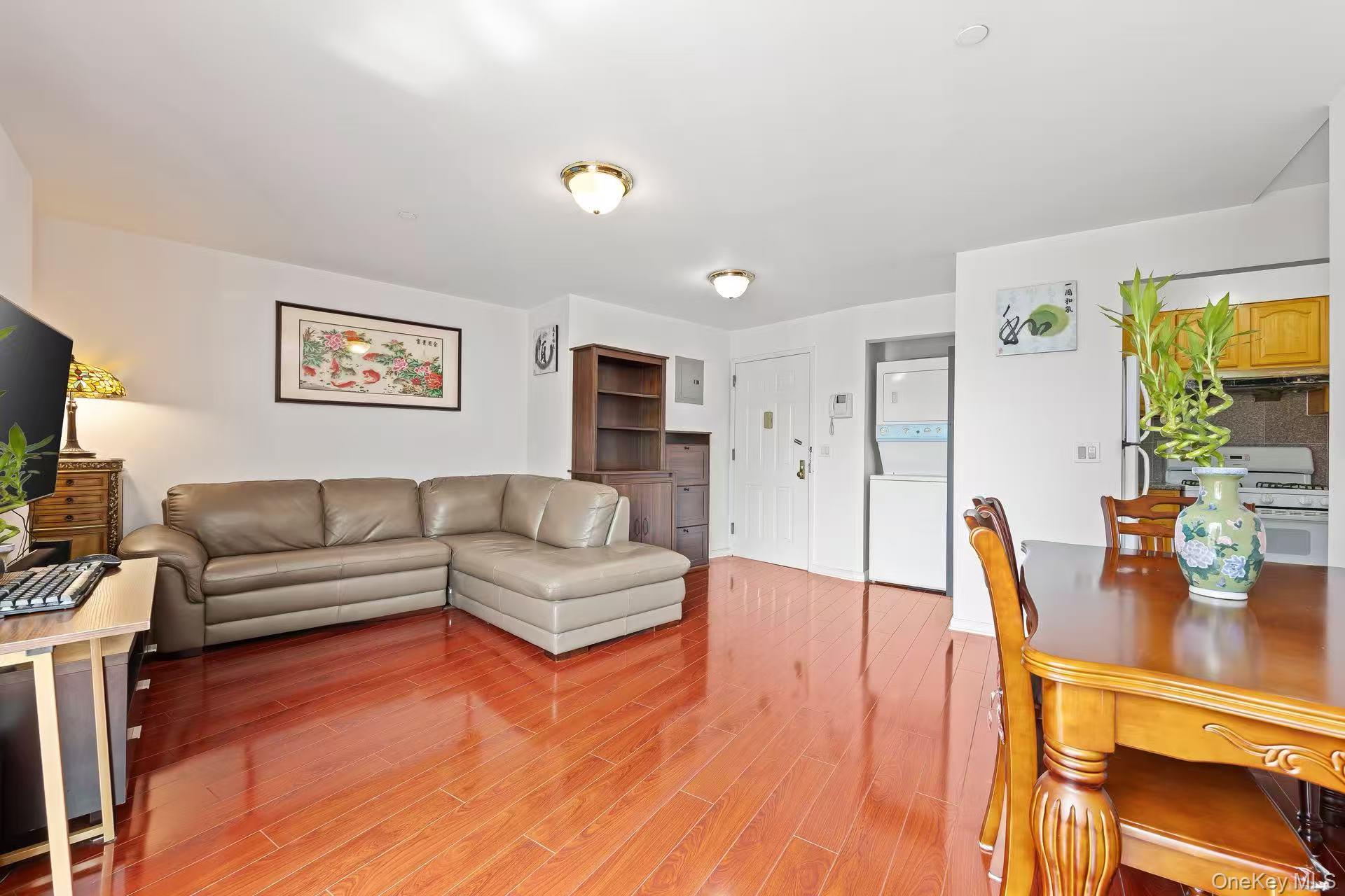 137-08 31st Road, Unit 6D Queens, NY 11354 - Photo 5 of 21