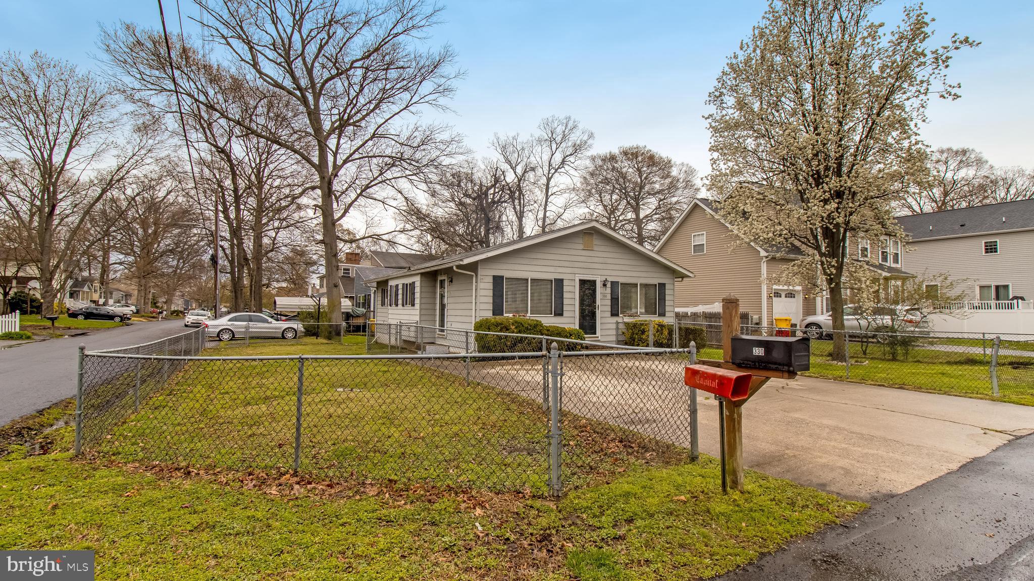 330 Salisbury Road Edgewater, MD 21037 - Photo 4 of 36