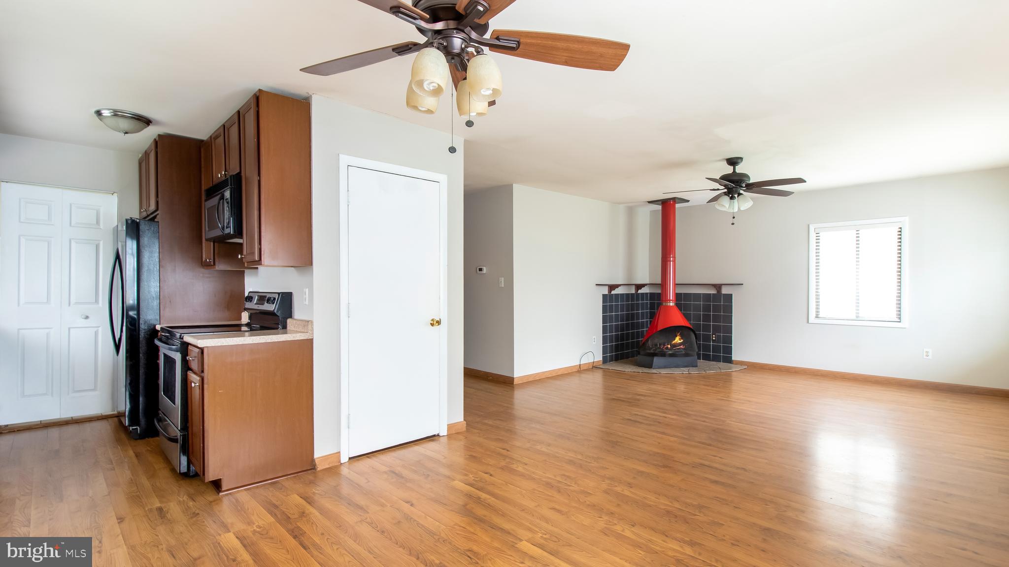330 Salisbury Road Edgewater, MD 21037 - Photo 9 of 36