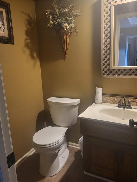 822 Southwest Lighthouse Point Lee's Summit, MO 64082 - Photo 21 of 37