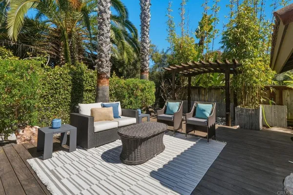 $1,949,000 | 630 Poinsettia Park North, Encinitas, CA 92024