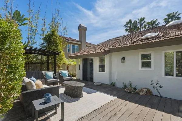$1,949,000 | 630 Poinsettia Park North, Encinitas, CA 92024
