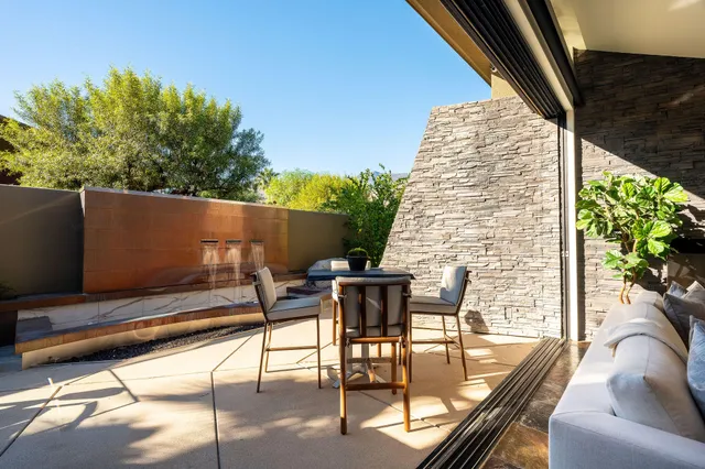 $3,199,000 | 335 Patel Place, Palm Springs, CA 92264