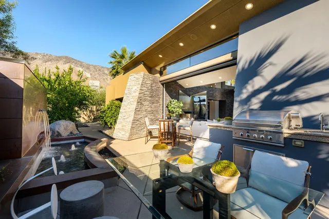 $3,199,000 | 335 Patel Place, Palm Springs, CA 92264