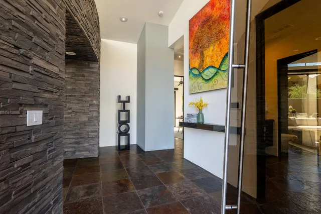 $3,199,000 | 335 Patel Place, Palm Springs, CA 92264