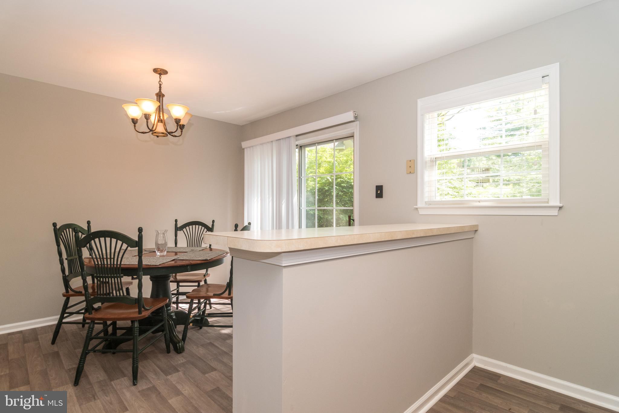 67 Charing Cross Road, Unit 34 Doylestown, PA 18901 - Photo 13 of 31 Eat-In Kitchen