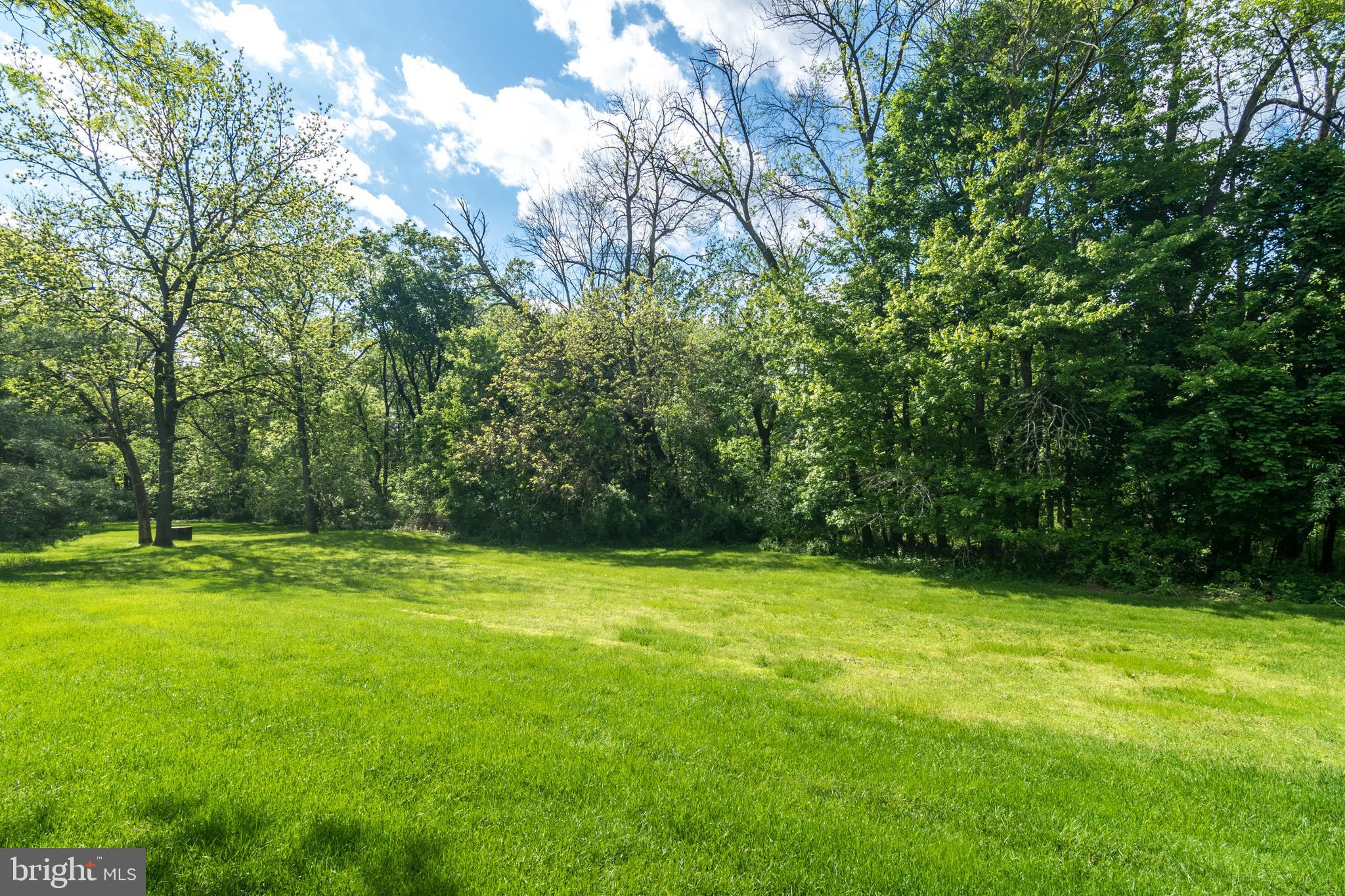 67 Charing Cross Road, Unit 34 Doylestown, PA 18901 - Photo 29 of 31 Community Grounds