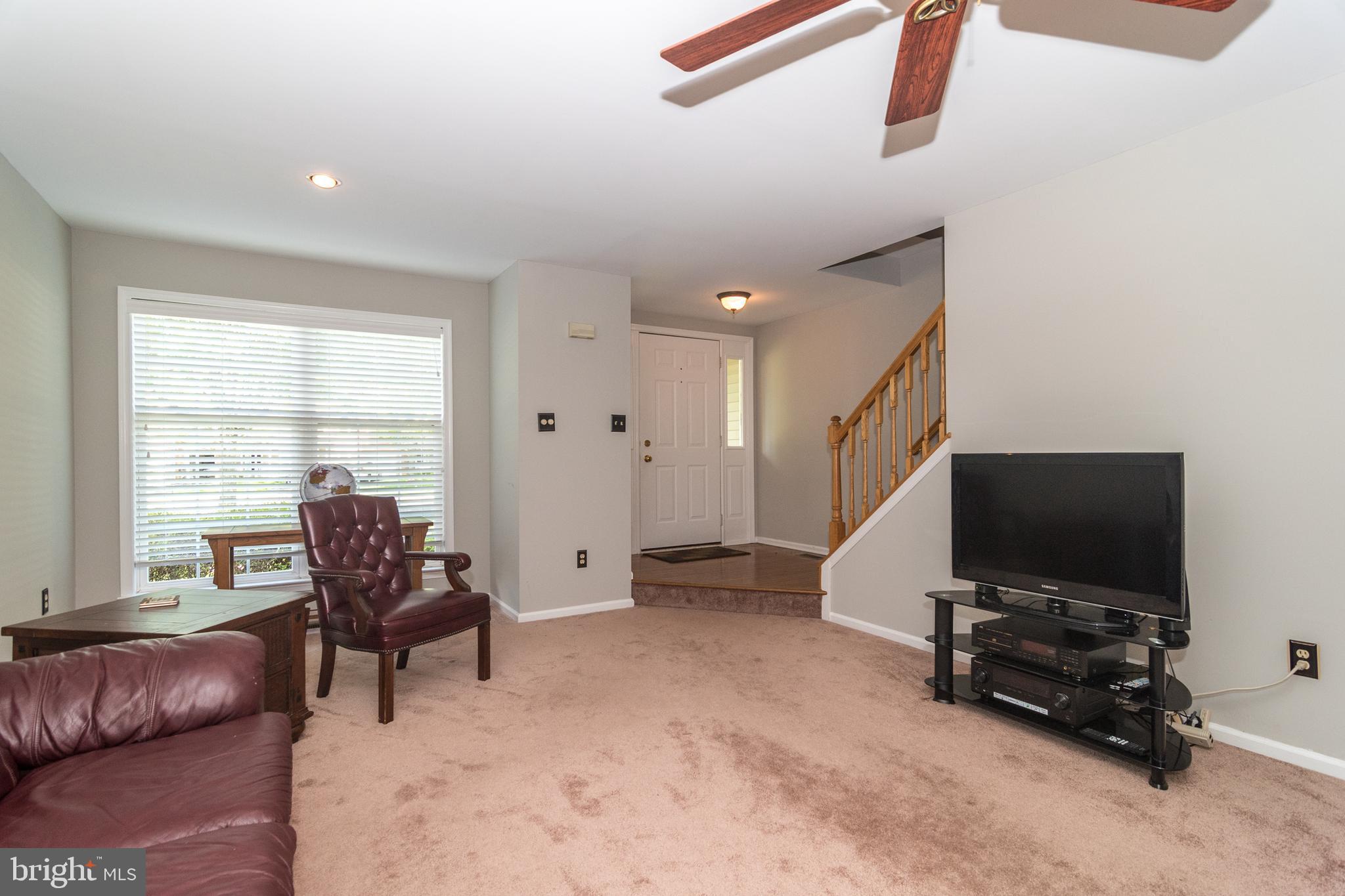67 Charing Cross Road, Unit 34 Doylestown, PA 18901 - Photo 5 of 31 Living Room/Dining Room