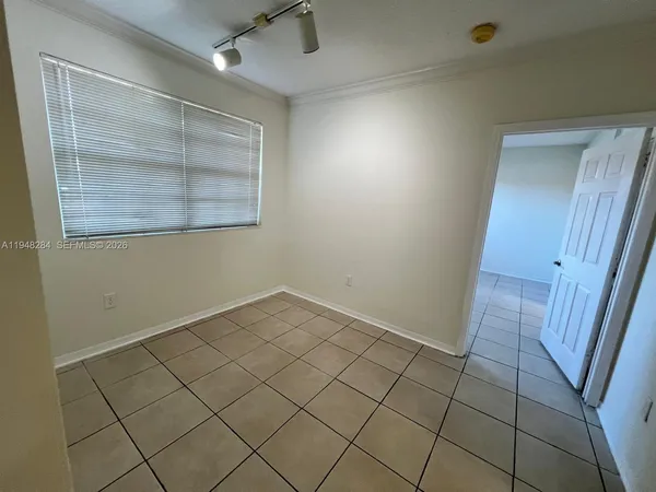 $327,000 | 11630 Southwest 2nd Street, Unit 17101, Pembroke Pines, FL 33025