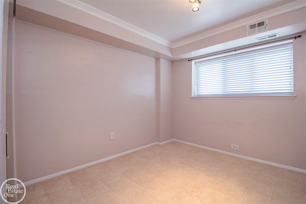 1663 Riverside Drive, Unit #1 Rochester Hills, MI 48309 - Photo 28 of 34