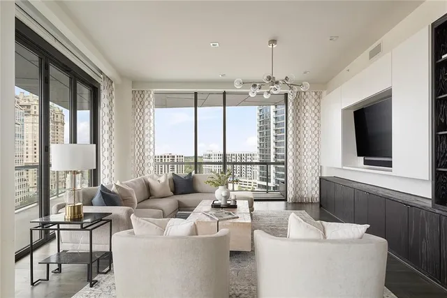 $2,599,000 | 3107 Peachtree Road Northeast, Unit 1101, Atlanta, GA 30305