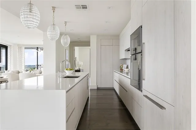 $2,599,000 | 3107 Peachtree Road Northeast, Unit 1101, Atlanta, GA 30305