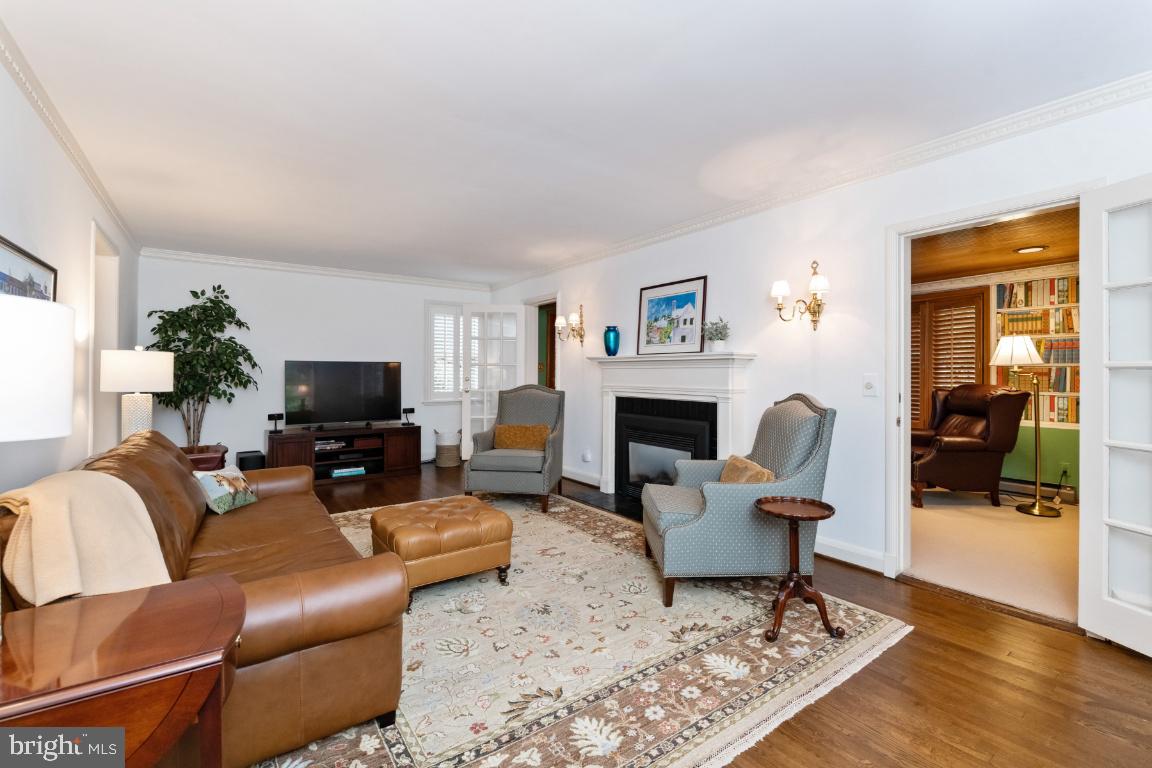 111 St Dunstans Road Baltimore, MD 21212 - Photo 18 of 40