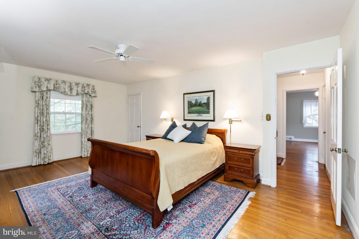 111 St Dunstans Road Baltimore, MD 21212 - Photo 23 of 40