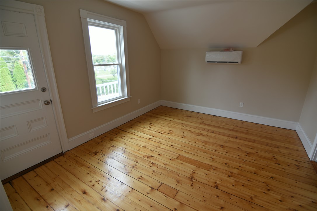 617 Gaskill Street Woonsocket, RI 02895 - Photo 17 of 21 second floor living room