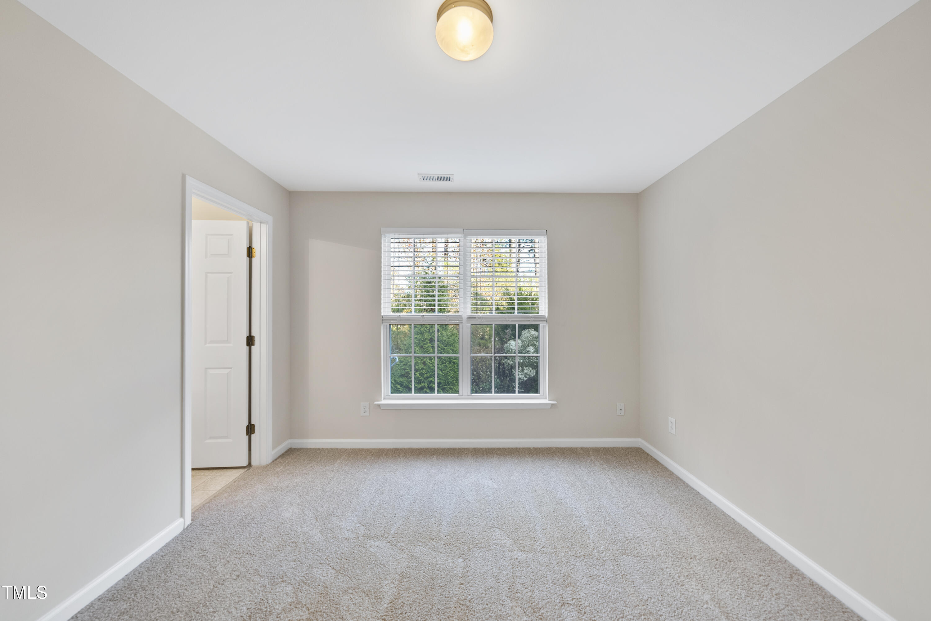 10132 Blackwell Drive Raleigh, NC 27617 - Photo 16 of 29 DSC02554