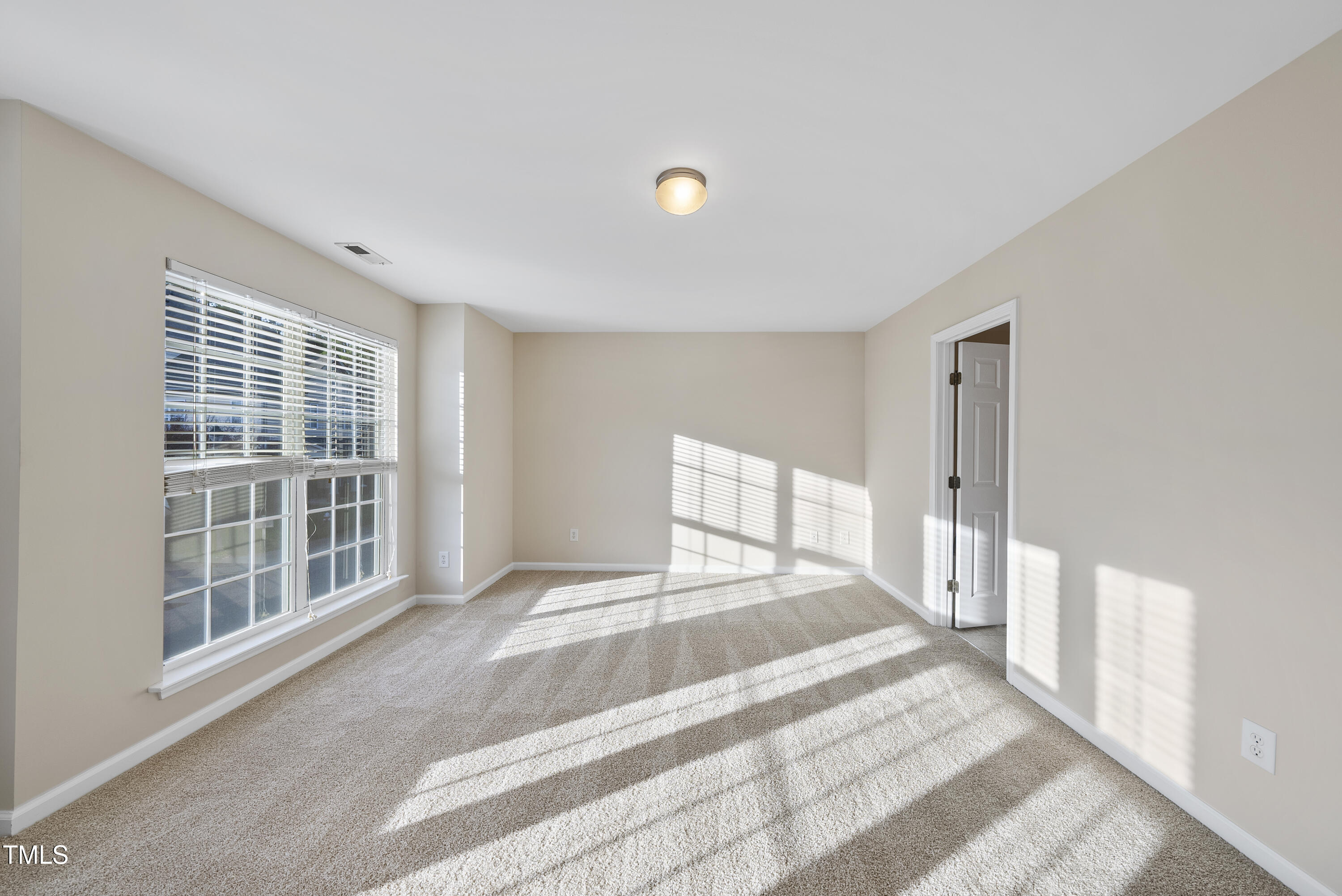 10132 Blackwell Drive Raleigh, NC 27617 - Photo 19 of 29 DSC02566